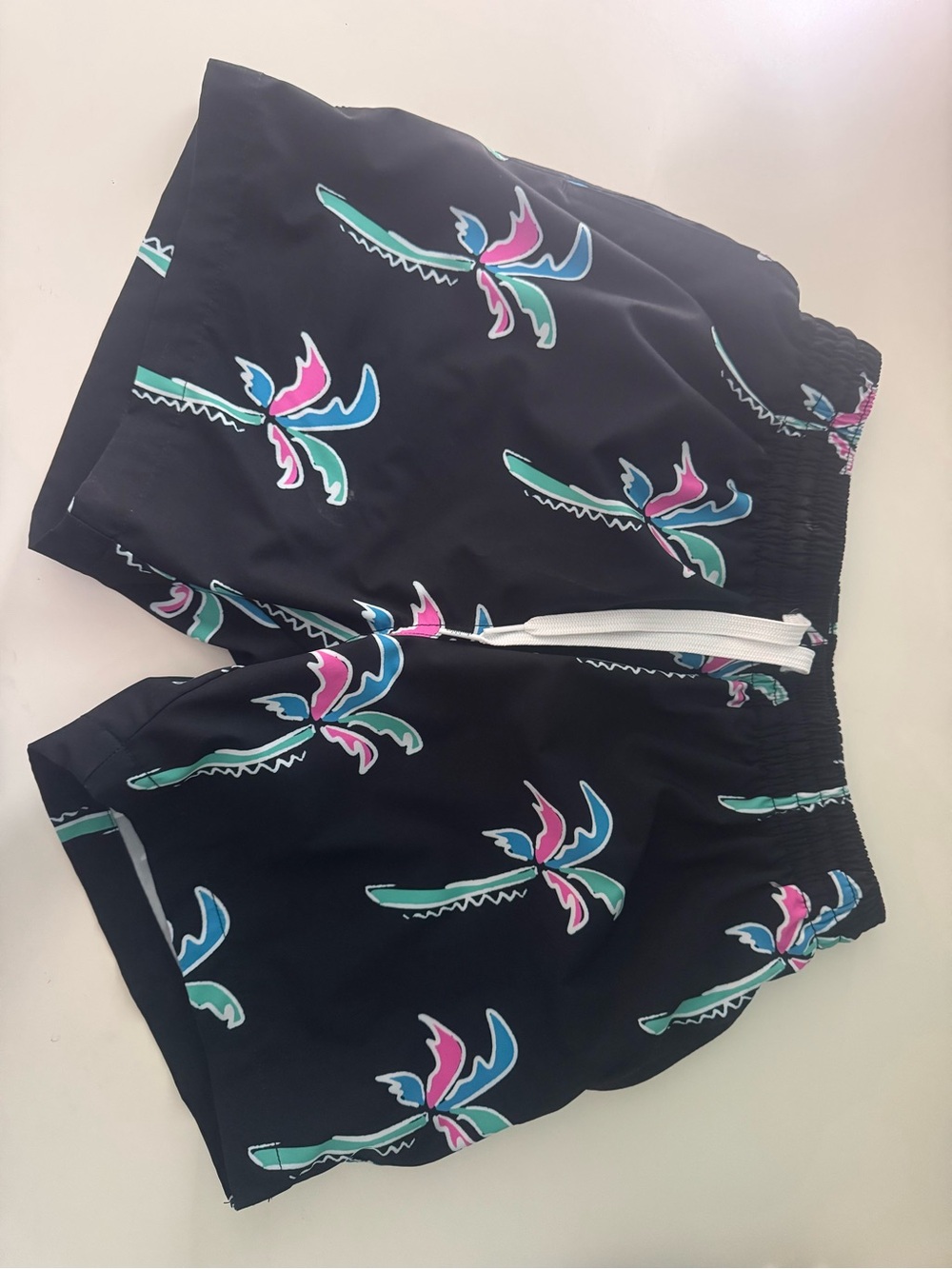 chubbies Black Palm Print Swim trunks
